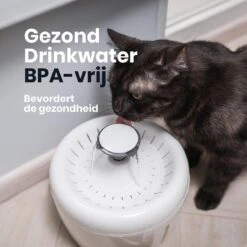 TrevoPet® Drinkfontein Kat - Waterfontein Kat - Kattenfontein - Fluisterstil - Drinkfontein - Drinkbak Kat - 2.5 Liter - Inclusief Filter - Wit -Kattenbenodigdheden 1200x1200 523