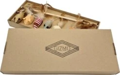GIZMO Luxe Kattenspeeltjes Set - 7 Speeltjes - Interactieve Kattenhengel, Kattenspeelgoed & Speelmuisjes - Kitten Speeltjes 19 GIZMO Luxe Kattenspeeltjes Set - 7 Speeltjes - Interactieve Kattenhengel, Kattenspeelgoed & Speelmuisjes - Kitten Speeltjes -Kattenbenodigdheden 1200x753 1