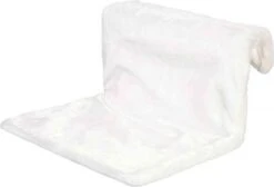 Trixie Katten Hangmat Voor De Radiator Wolwit -Kattenbenodigdheden 1200x815 1
