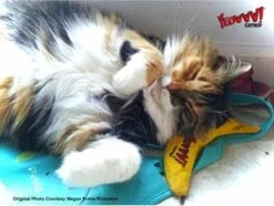 Yeowww! Chicata Banana - Speeltje Voor Katten Met Kattenkruid - De Meest Krachtige Catnip Ter Wereld – Onweerstaanbaar – Katoen – 17.7 Cm - Geel -Kattenbenodigdheden 1200x904 1